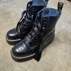 Dr. Martens